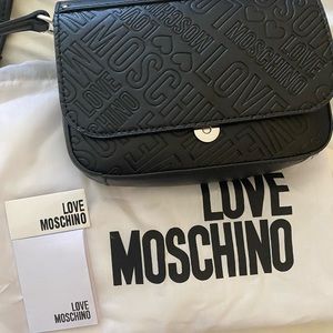Love Moschino Crossbody